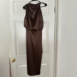 Elegant Brown Midi Dress